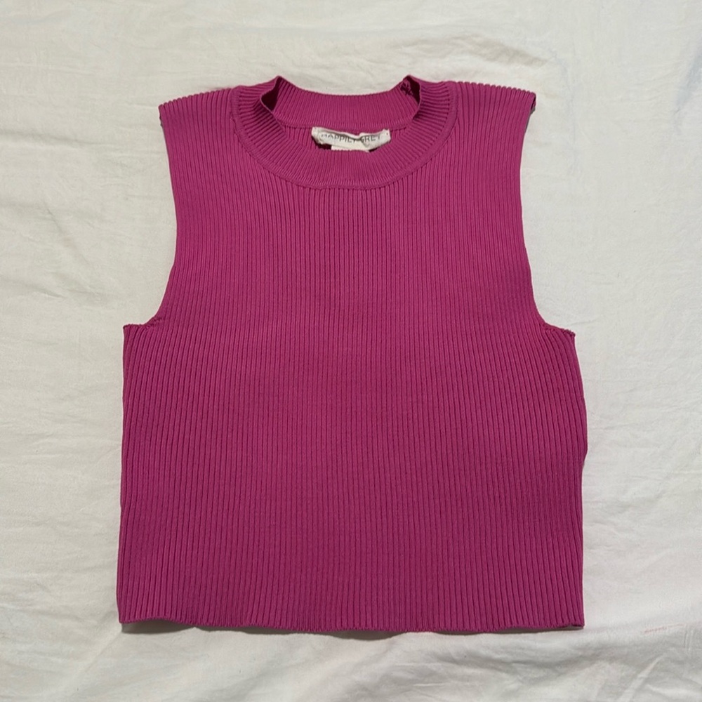Pink crop tank